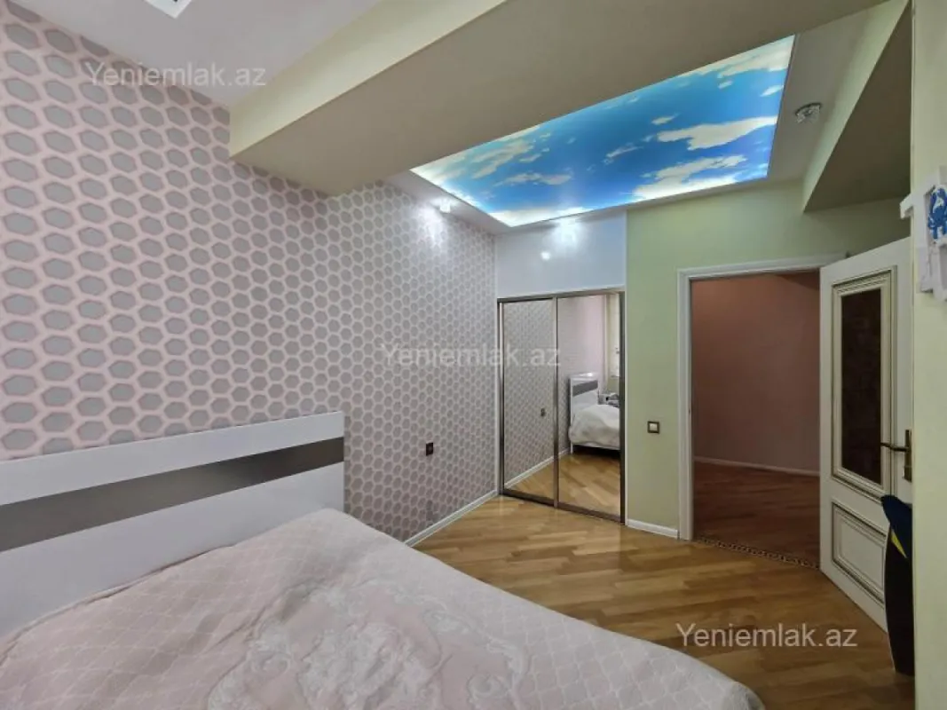 Satılır 4 otaqlı yeni tikili 158 m²