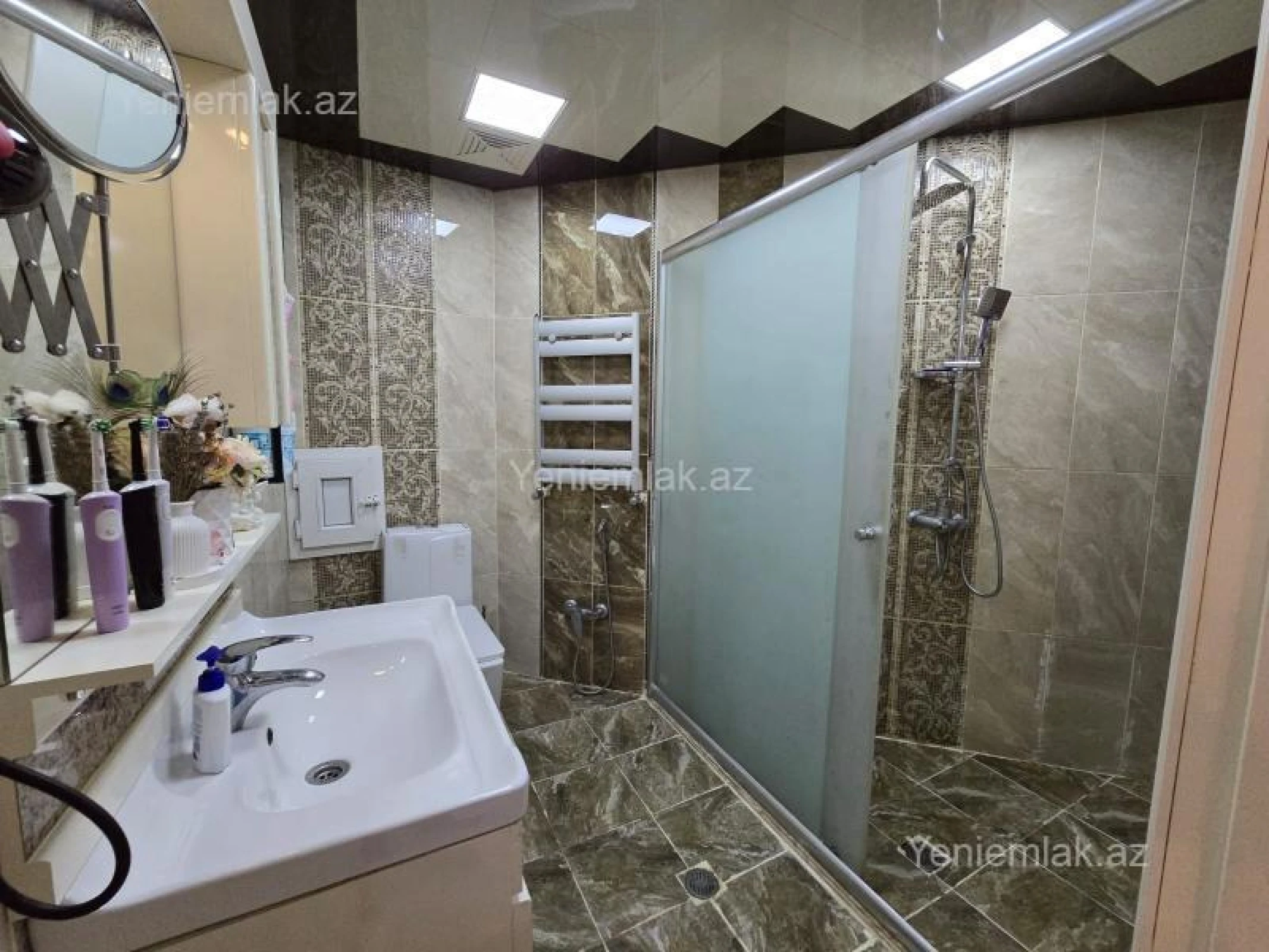 Satılır 4 otaqlı yeni tikili 158 m²