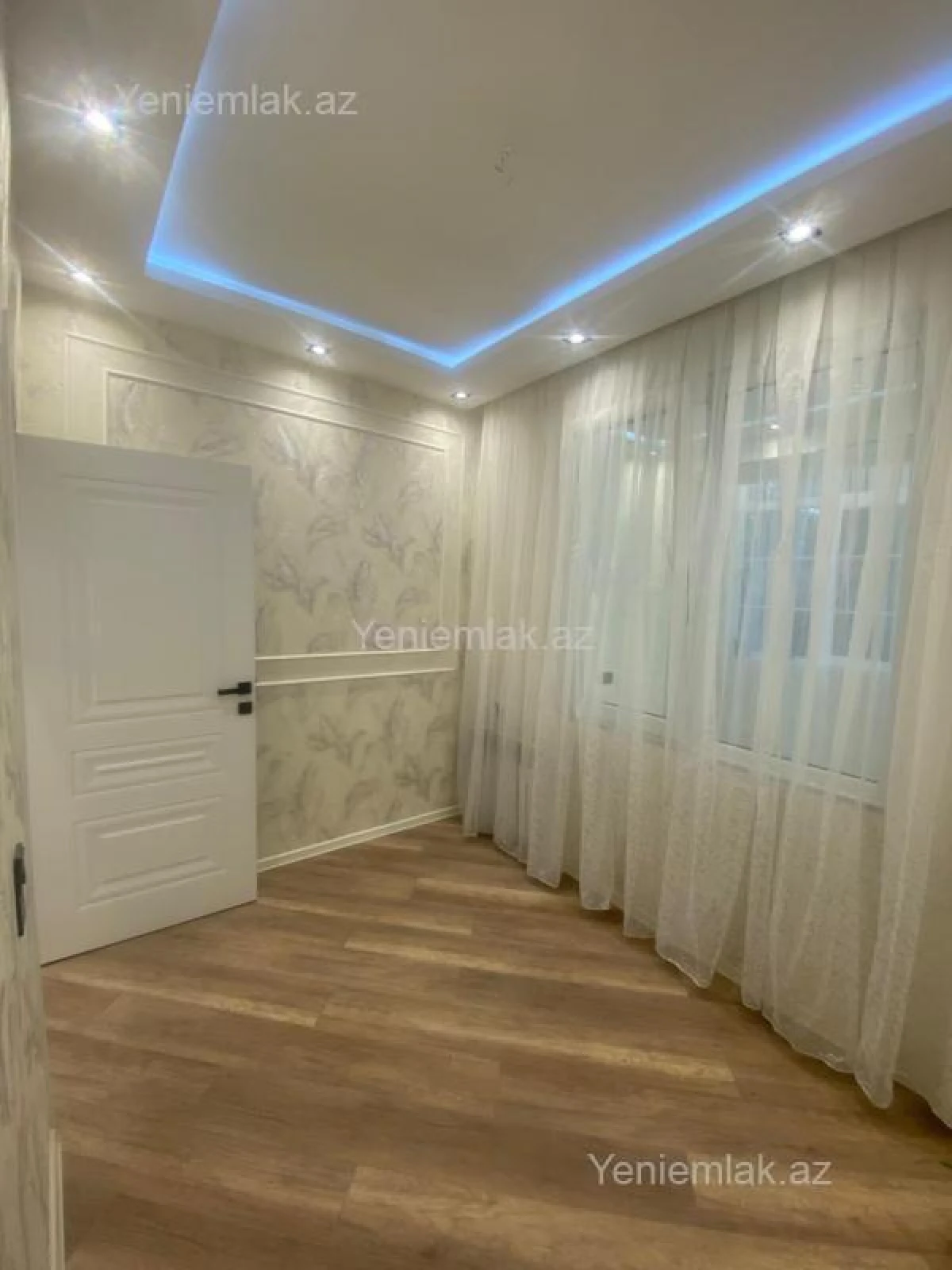 Satılır 3 otaqlı köhnə tikili 50 m²