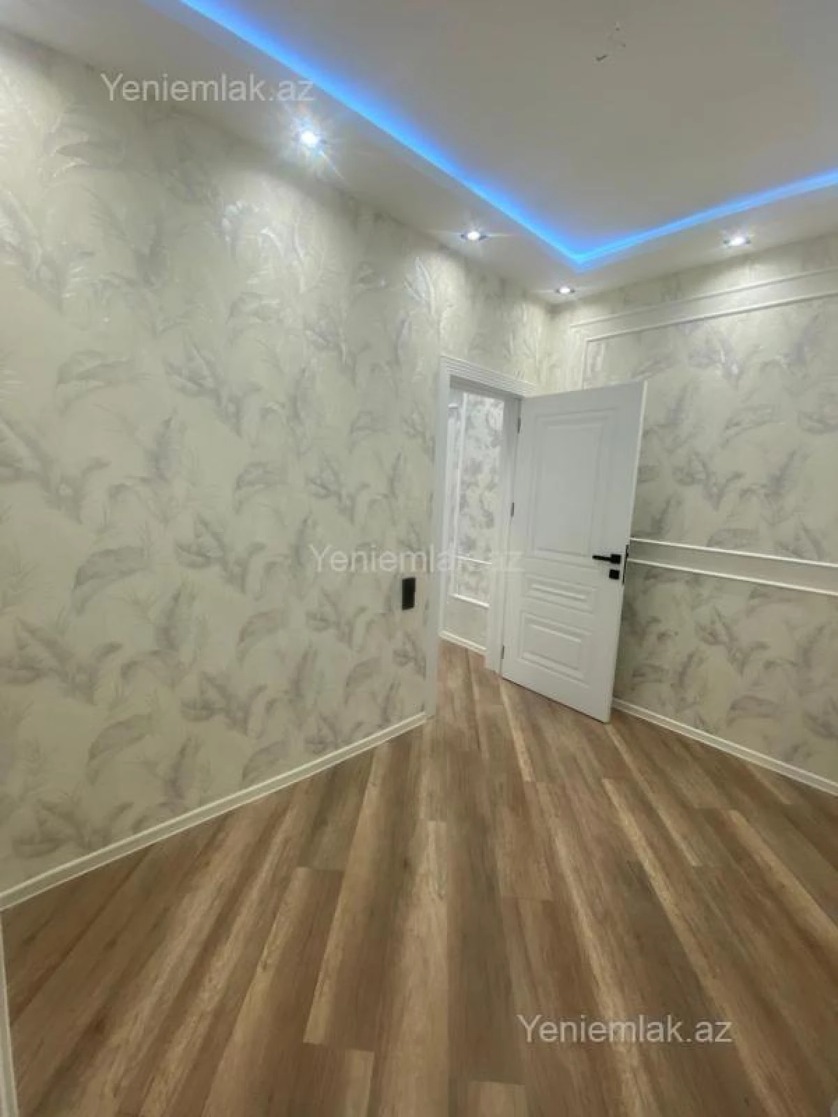 Satılır 3 otaqlı köhnə tikili 50 m²