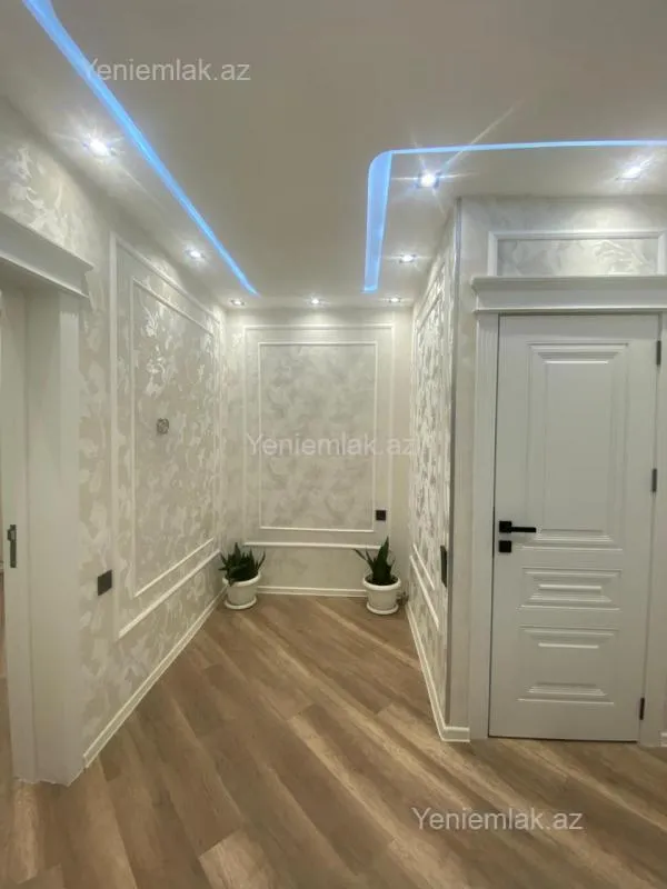 Satılır 3 otaqlı köhnə tikili 50 m²