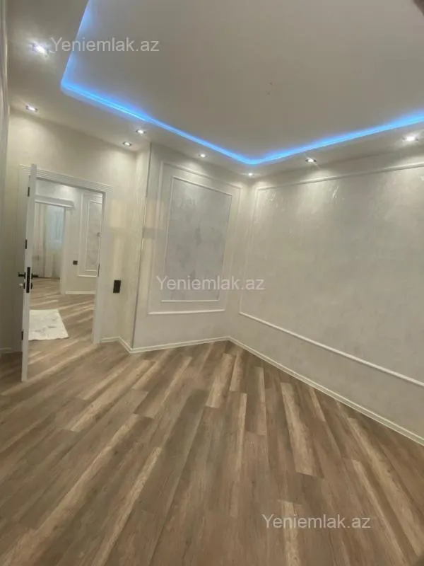 Satılır 3 otaqlı köhnə tikili 50 m²