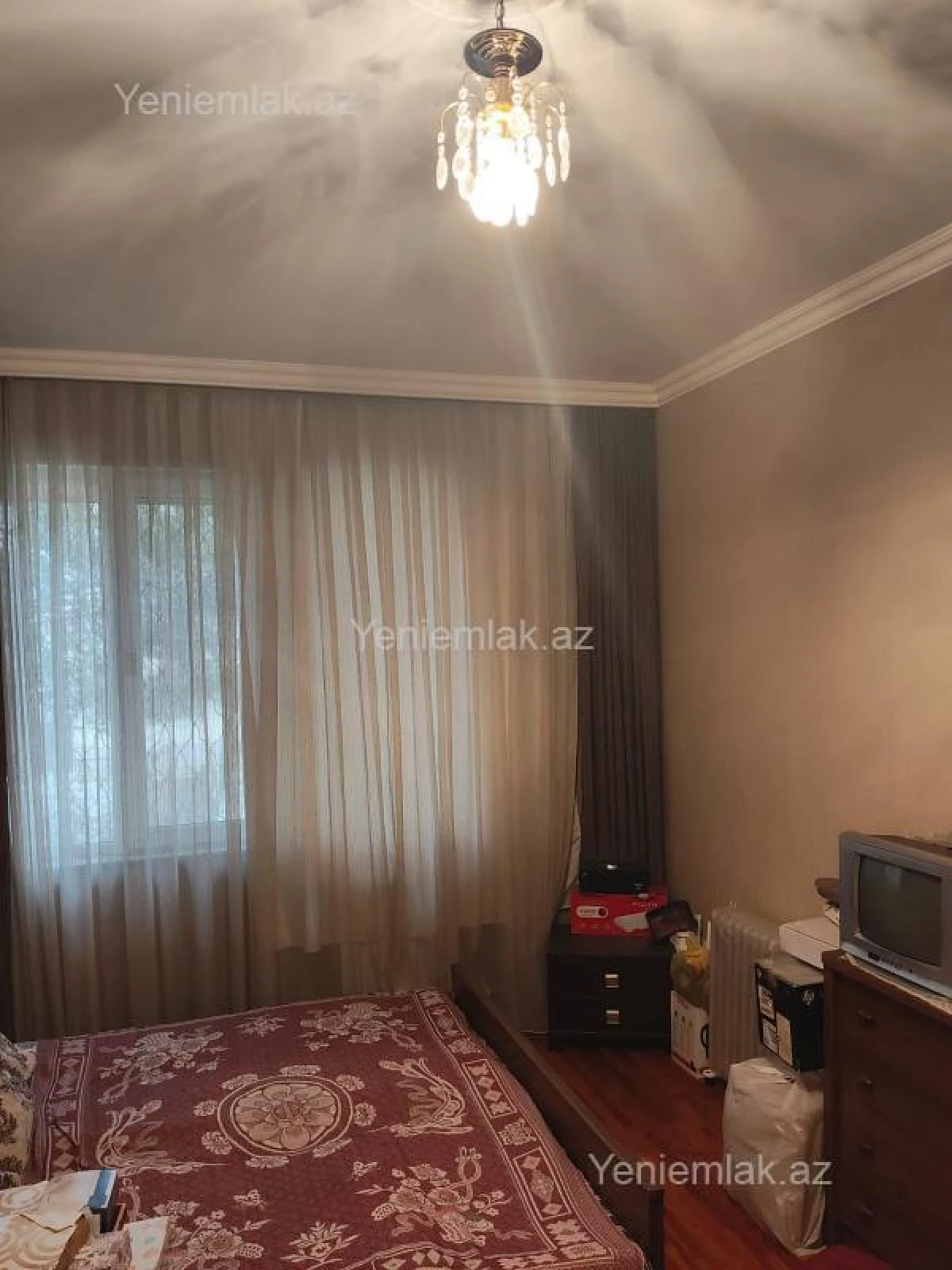 Satılır 2 otaqlı köhnə tikili 60 m²