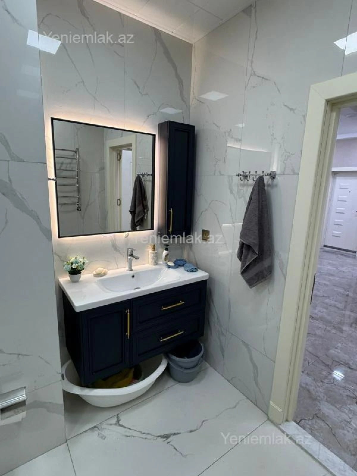 Satılır 4 otaqlı yeni tikili 185 m²