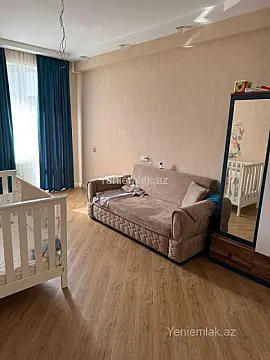 Satılır 4 otaqlı yeni tikili 185 m²