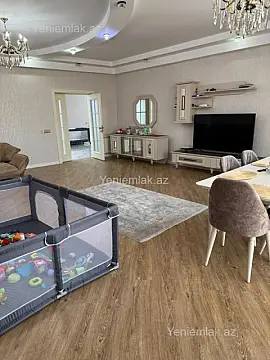 Satılır 4 otaqlı yeni tikili 185 m²