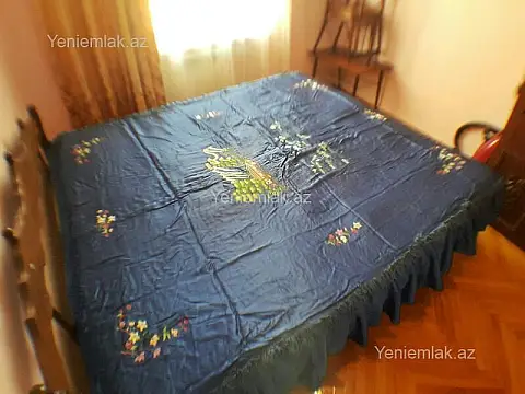 Satılır 2 otaqlı köhnə tikili 50 m²