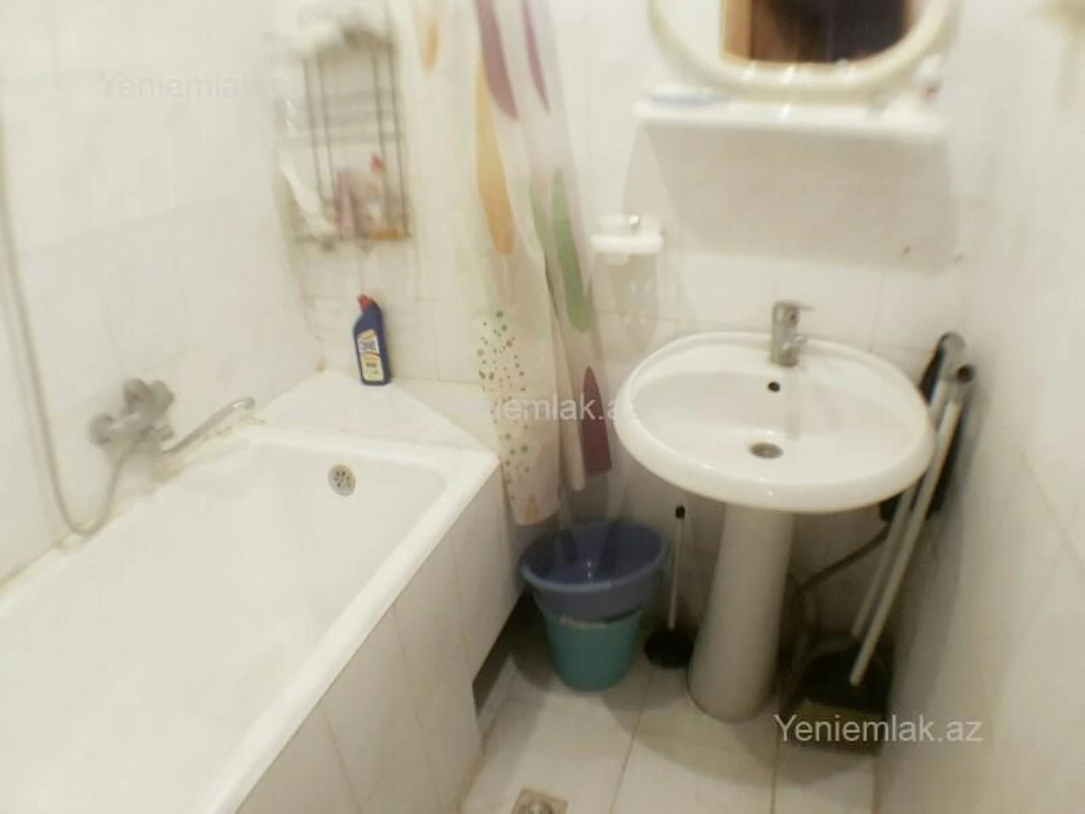 Satılır 2 otaqlı köhnə tikili 50 m²