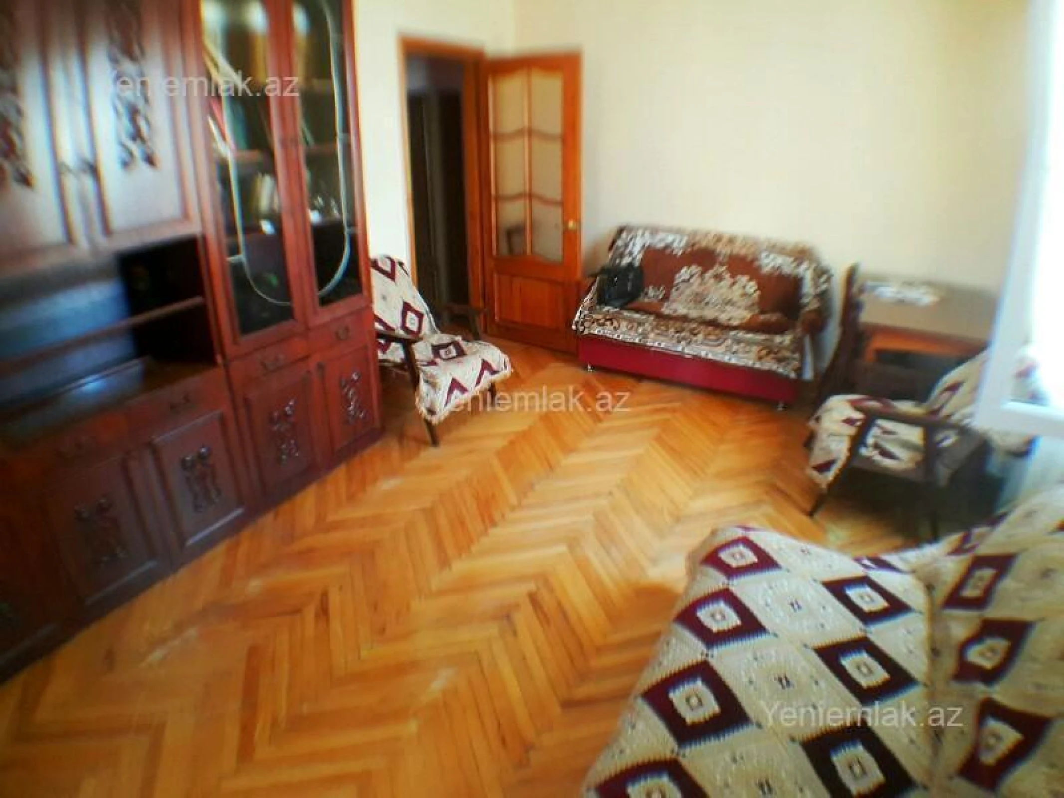 Satılır 2 otaqlı köhnə tikili 50 m²