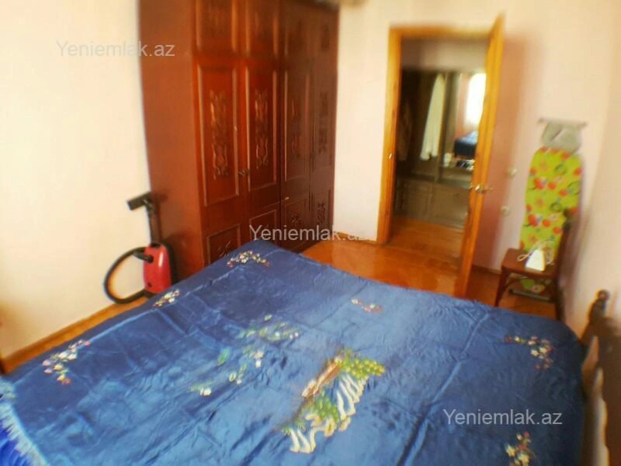 Satılır 2 otaqlı köhnə tikili 50 m²