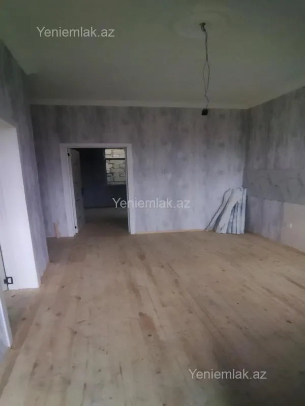 Satılır 3 otaqlı həyət evi 80 m²