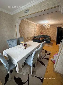 Satılır 4 otaqlı köhnə tikili 96 m²