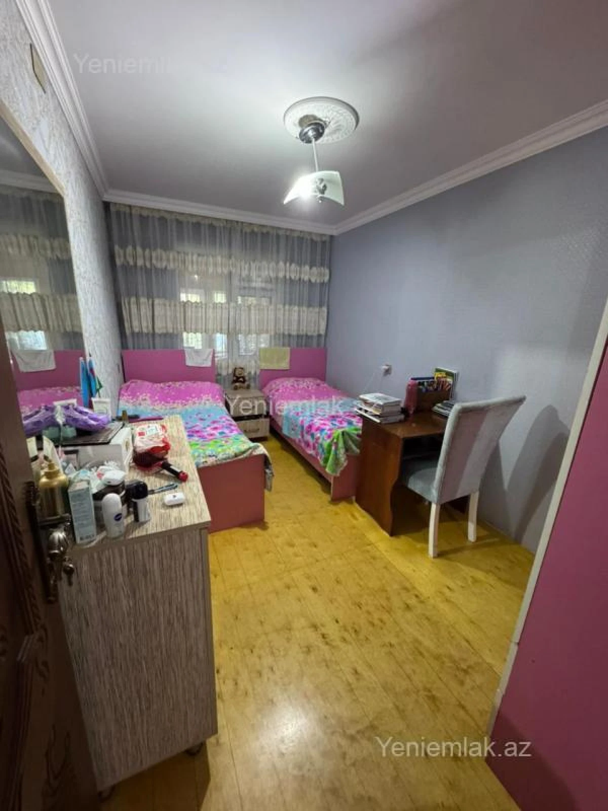 Satılır 4 otaqlı köhnə tikili 96 m²