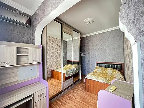 Satılır 3 otaqlı köhnə tikili 82 m²