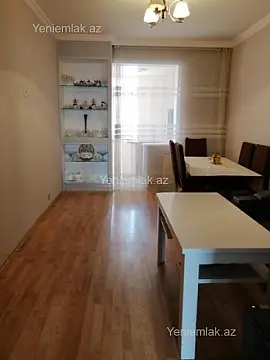 Satılır 3 otaqlı köhnə tikili 55 m²