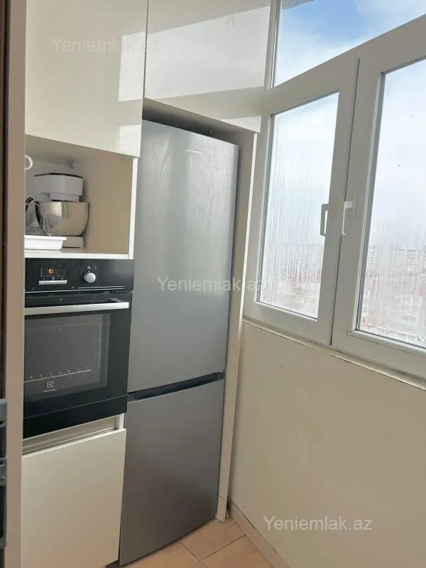 Satılır 3 otaqlı köhnə tikili 55 m²
