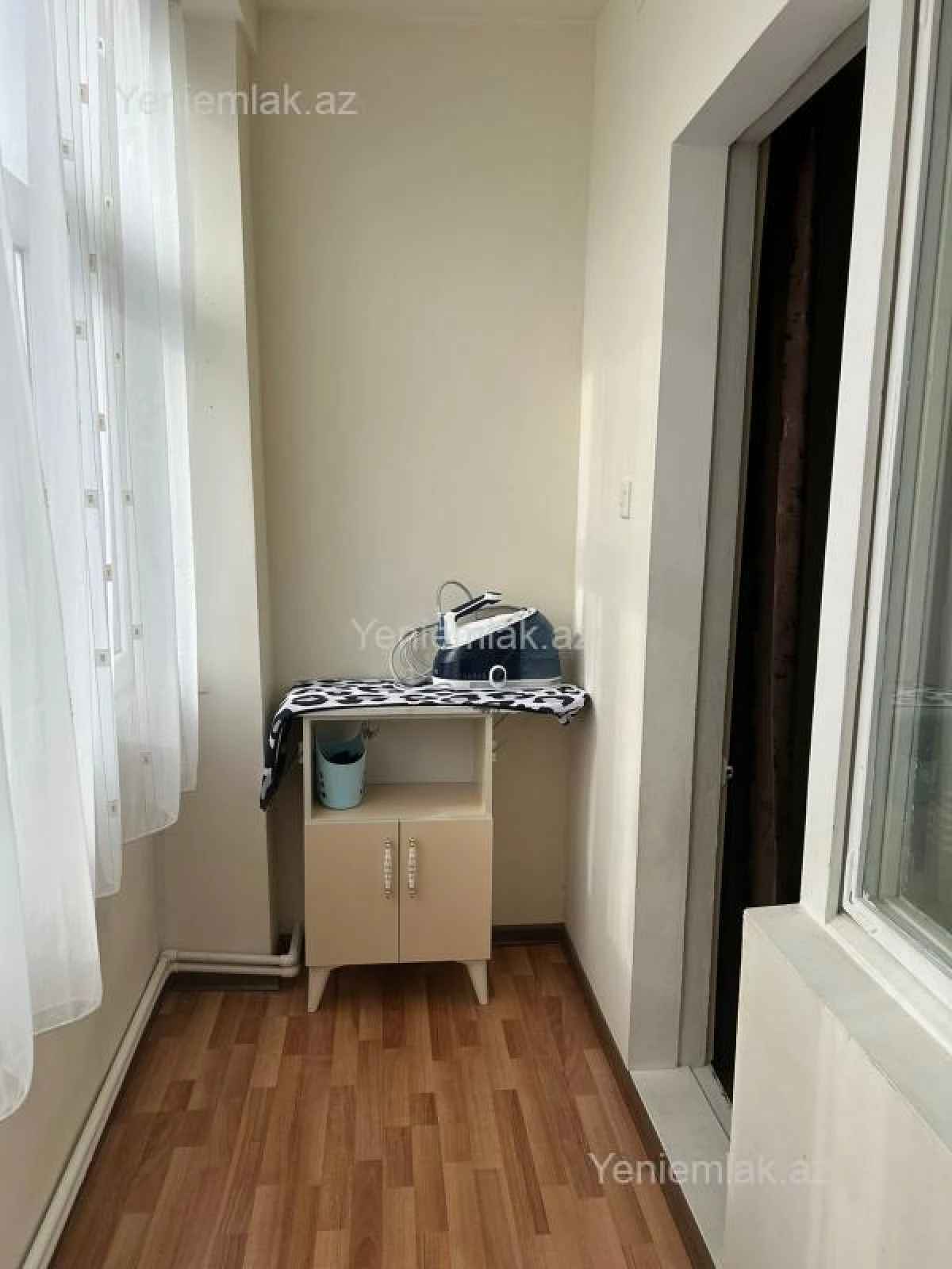 Satılır 3 otaqlı köhnə tikili 55 m²