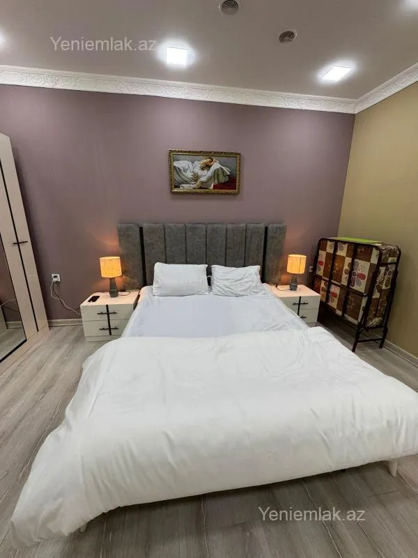 Satılır 1 otaqlı köhnə tikili 28 m²