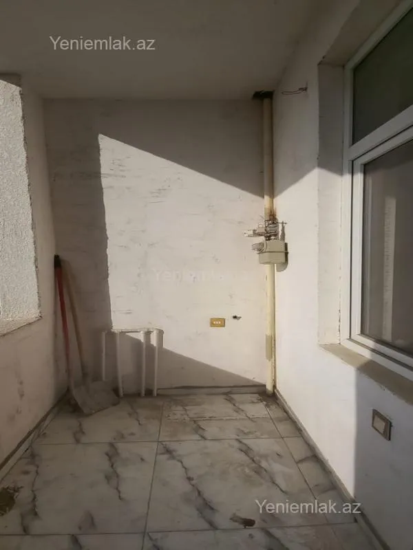 Satılır 3 otaqlı yeni tikili 60 m²