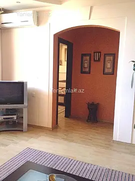 Satılır 3 otaqlı yeni tikili 100 m²