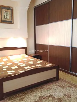 Satılır 3 otaqlı yeni tikili 100 m²