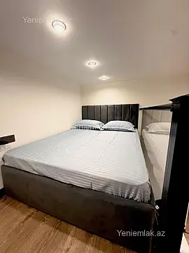 Satılır 1 otaqlı köhnə tikili 33 m²