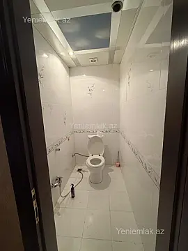 Satılır 3 otaqlı yeni tikili 130 m²