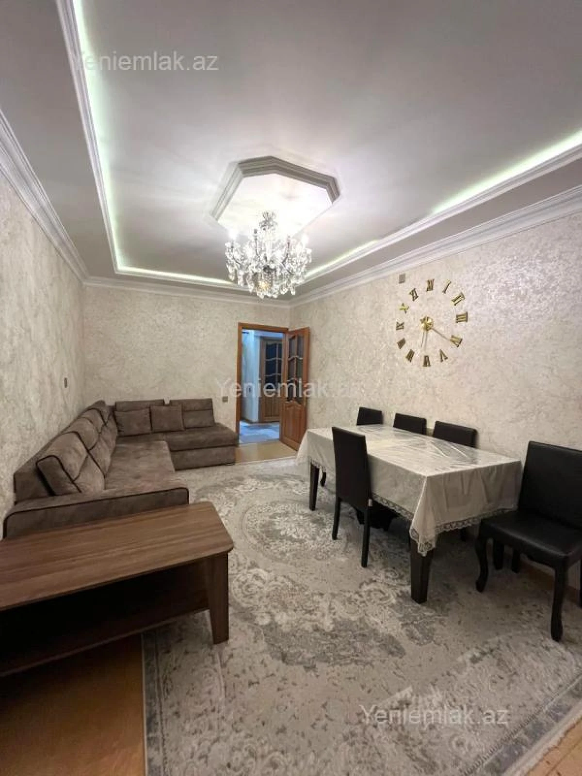 Satılır 5 otaqlı köhnə tikili 125 m²