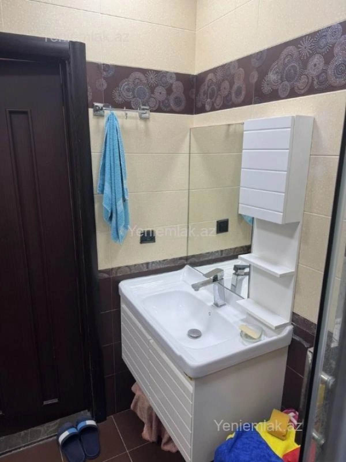 Satılır 2 otaqlı köhnə tikili 55 m²
