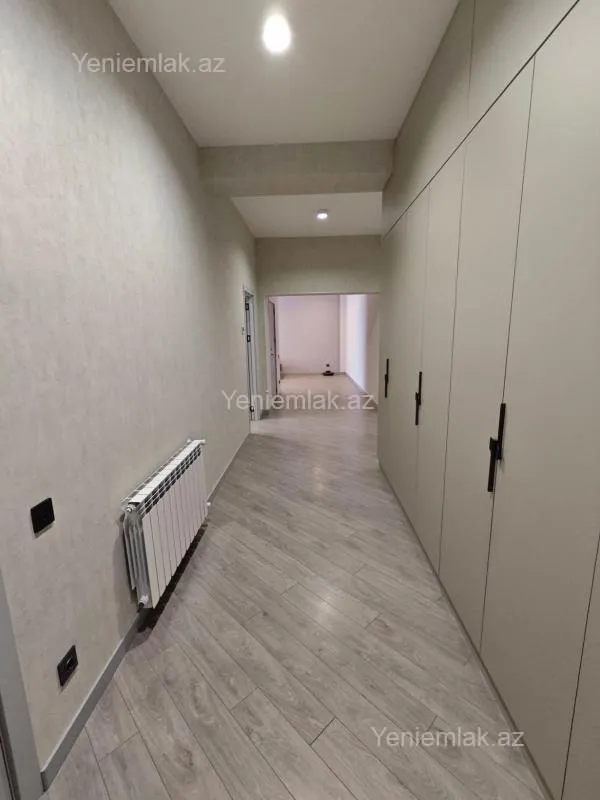 Satılır 4 otaqlı yeni tikili 126 m²