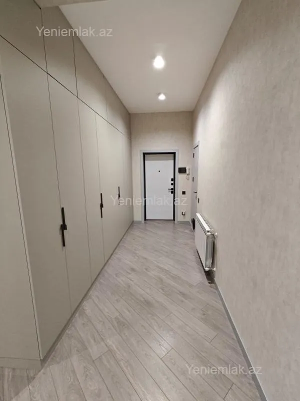 Satılır 4 otaqlı yeni tikili 126 m²