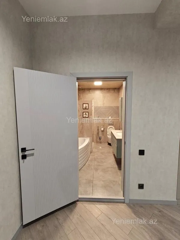 Satılır 4 otaqlı yeni tikili 126 m²
