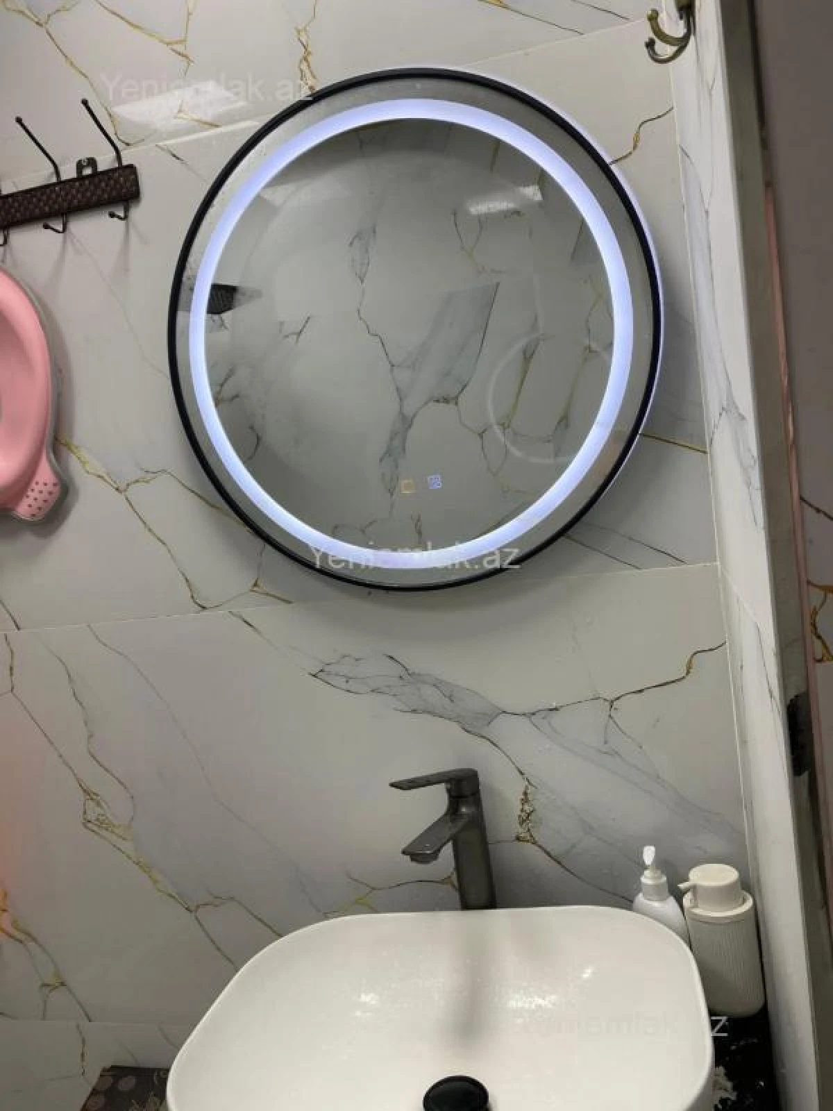 Satılır 2 otaqlı köhnə tikili 40 m²