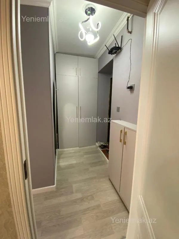 Satılır 2 otaqlı köhnə tikili 40 m²