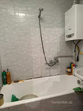 Satılır 3 otaqlı köhnə tikili 75 m²