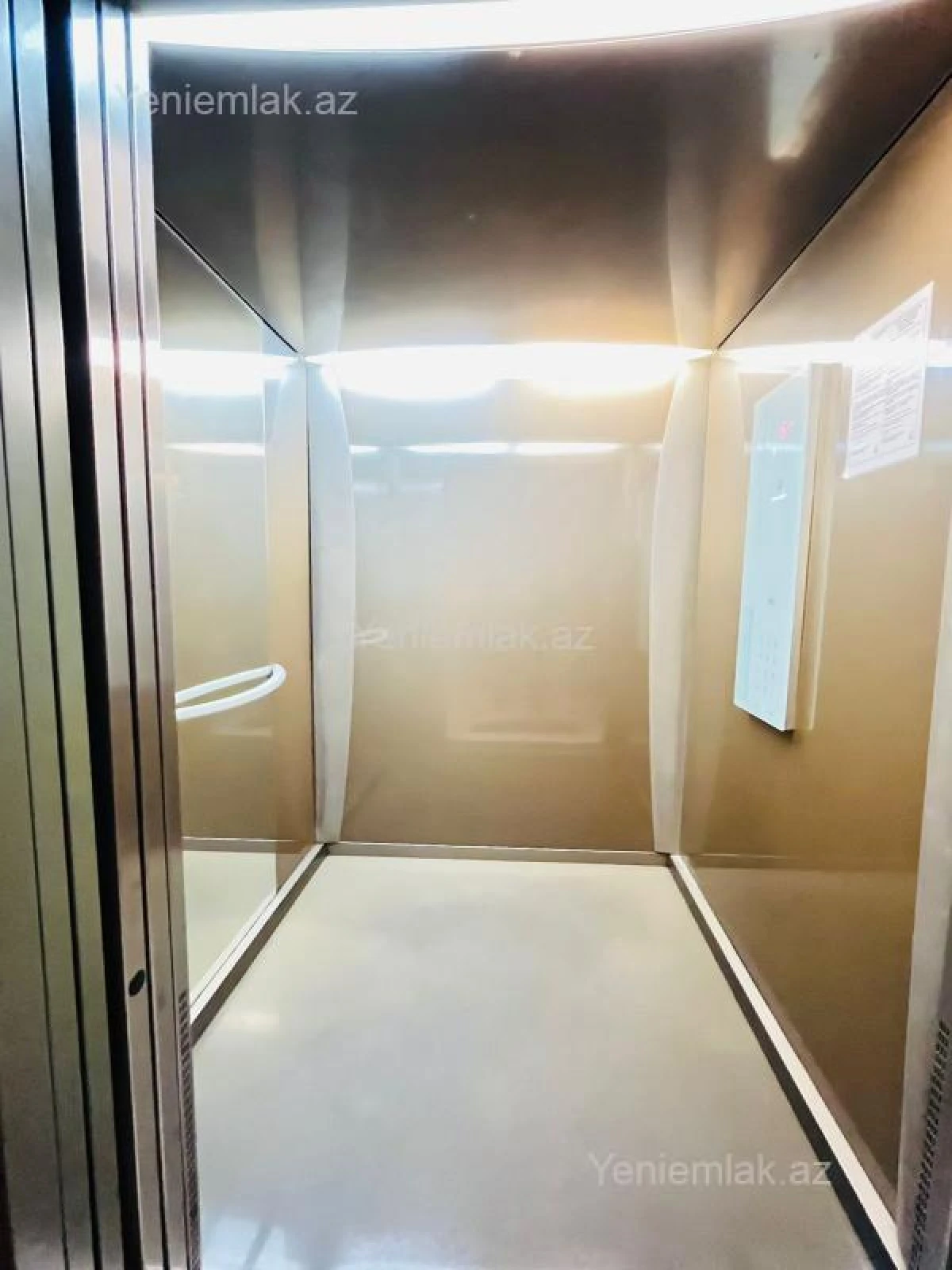 Satılır 3 otaqlı yeni tikili 160 m²