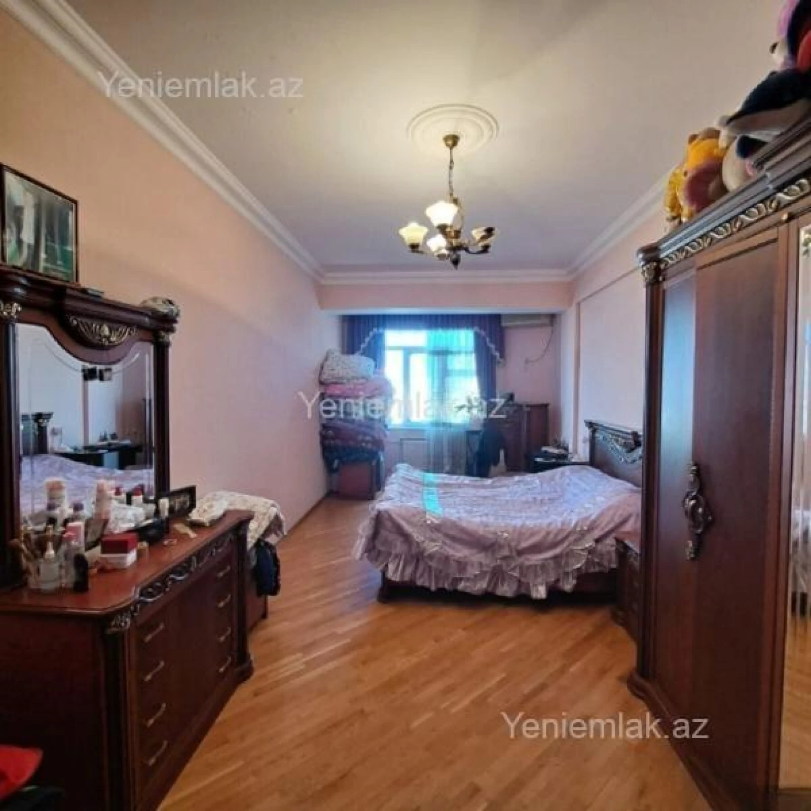Satılır 3 otaqlı yeni tikili 160 m²