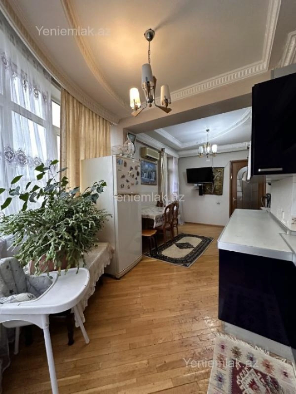 Satılır 3 otaqlı yeni tikili 160 m²