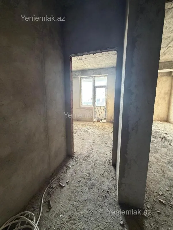 Satılır 2 otaqlı yeni tikili 78 m²