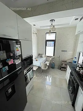 Satılır 3 otaqlı yeni tikili 90 m²