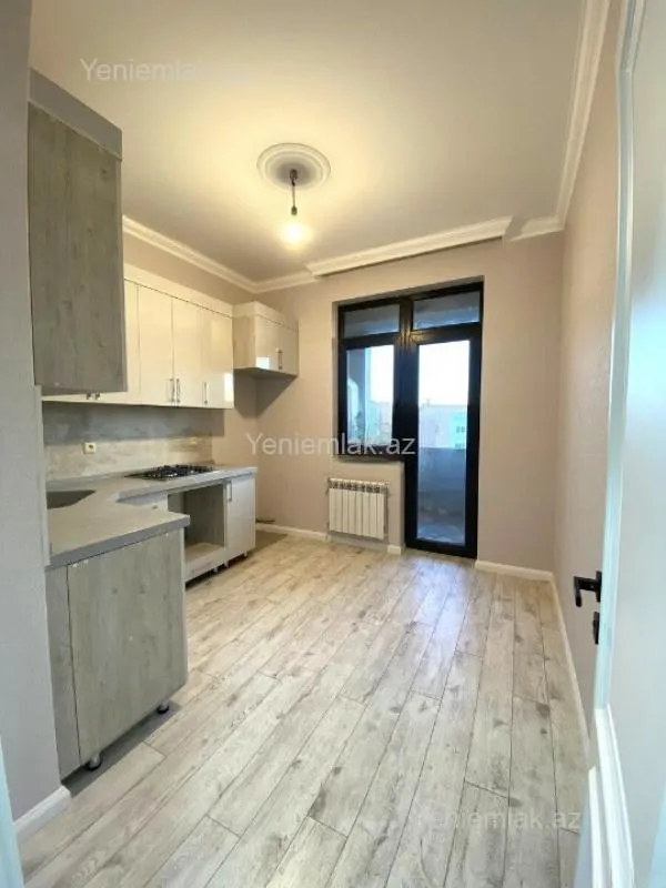 Satılır 2 otaqlı yeni tikili 70 m²