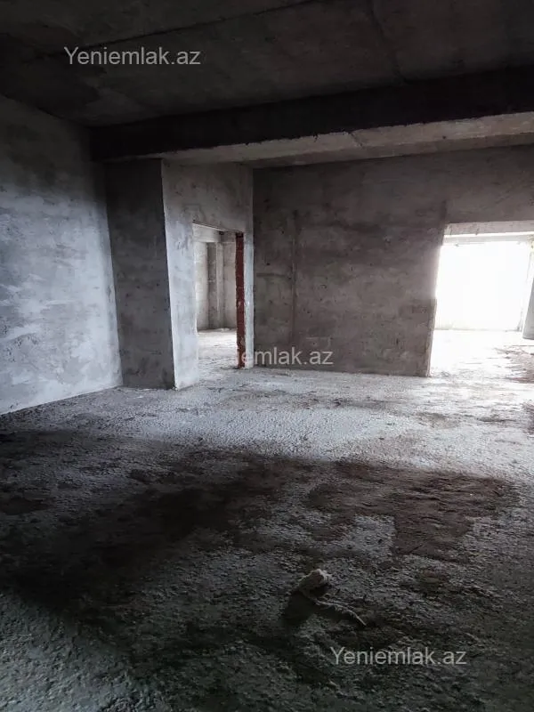 Satılır 4 otaqlı yeni tikili 178.6 m²