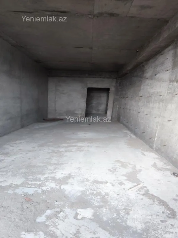 Satılır 4 otaqlı yeni tikili 178.6 m²