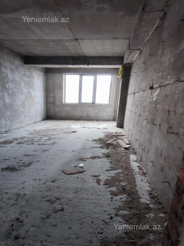 Satılır 4 otaqlı yeni tikili 178.6 m²