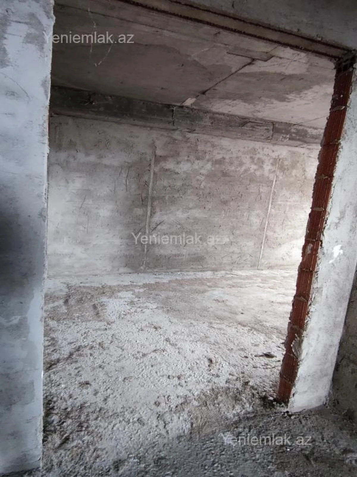 Satılır 4 otaqlı yeni tikili 178.6 m²