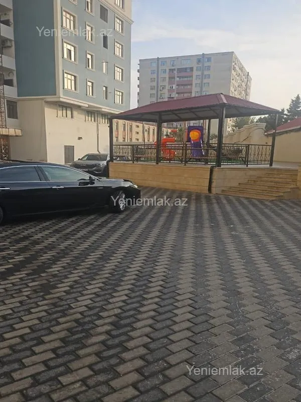 Satılır 2 otaqlı yeni tikili 71 m²