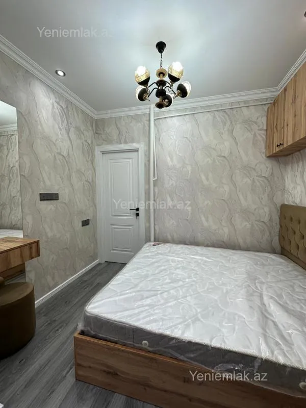 Satılır 2 otaqlı köhnə tikili 45 m²