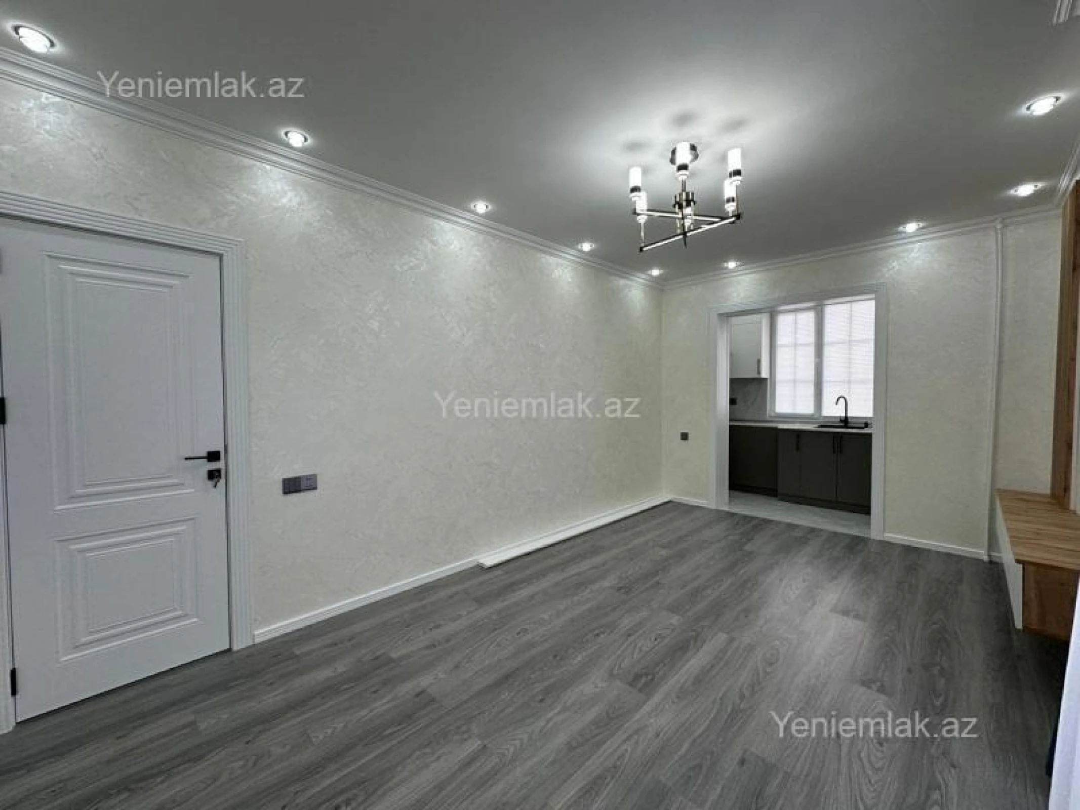 Satılır 2 otaqlı köhnə tikili 45 m²