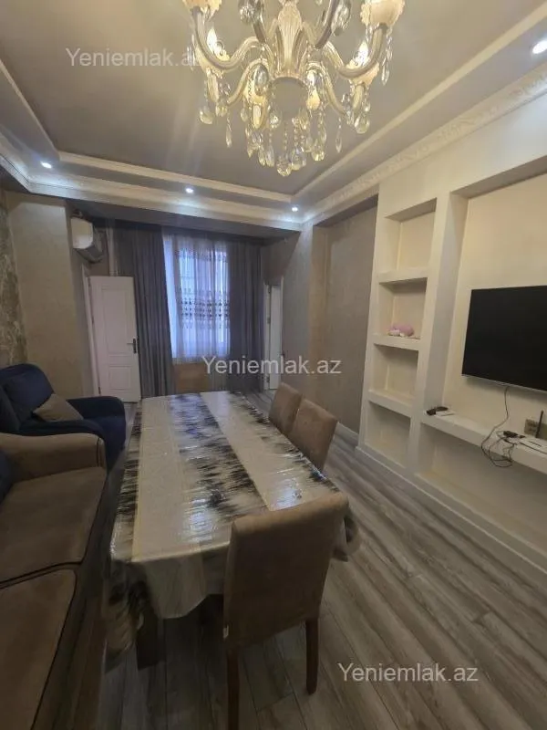 Satılır 2 otaqlı yeni tikili 72 m²