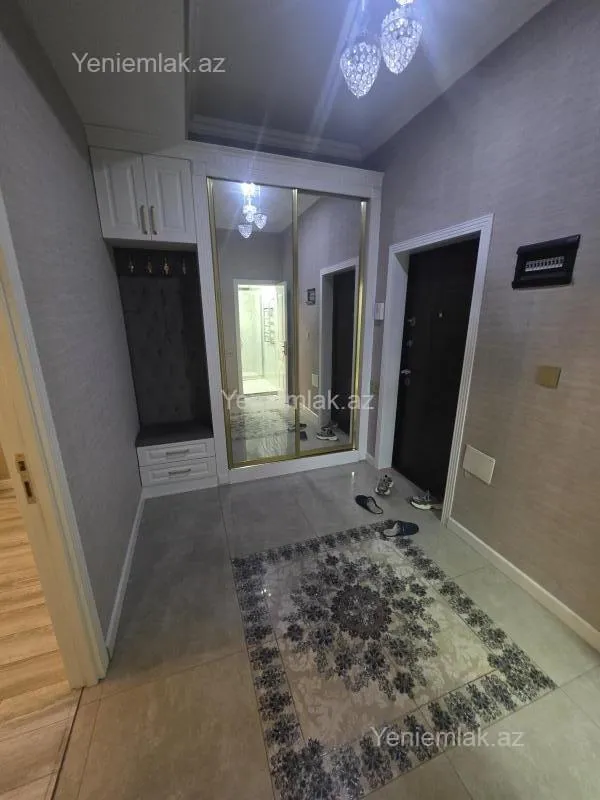 Satılır 2 otaqlı yeni tikili 72 m²